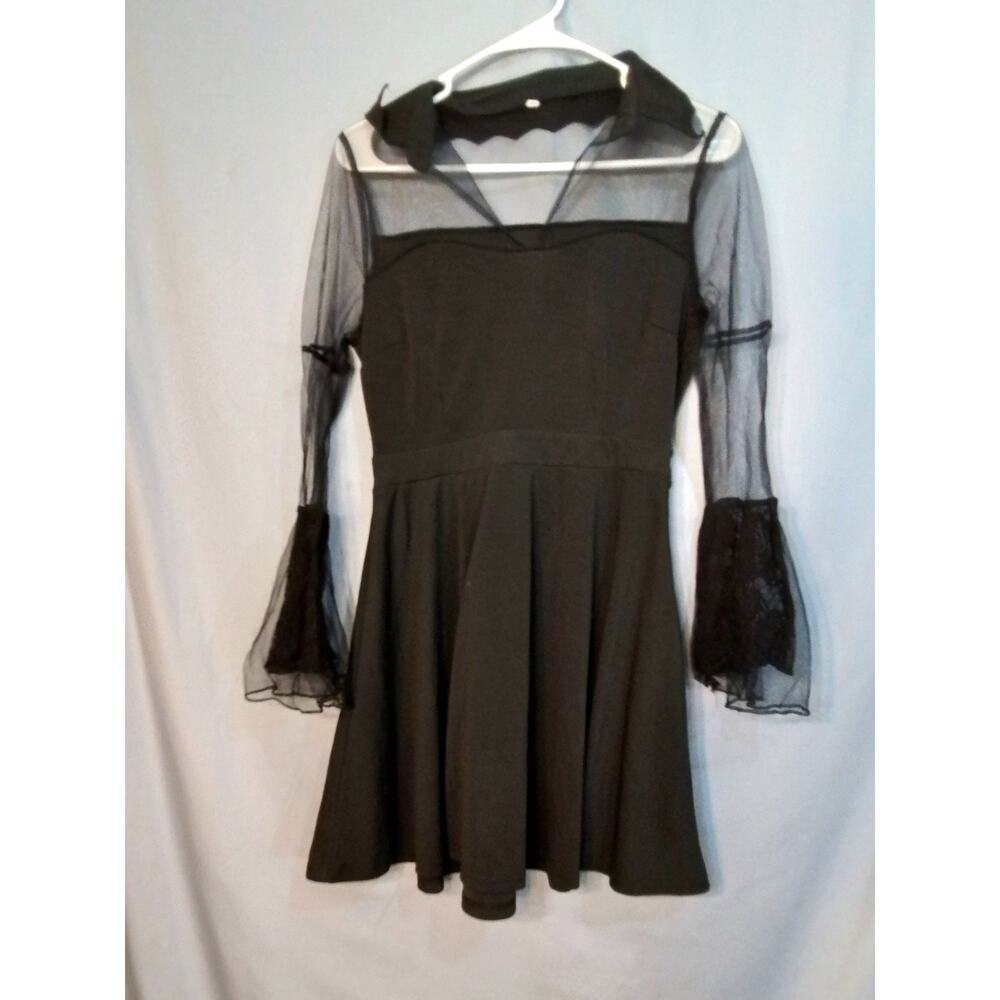 Little black dress - Picture 4 of 8
